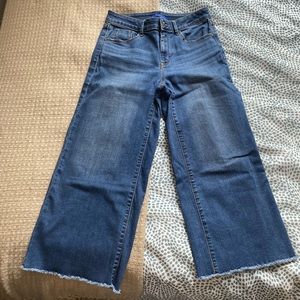 Wide Leg Cropped Jeans